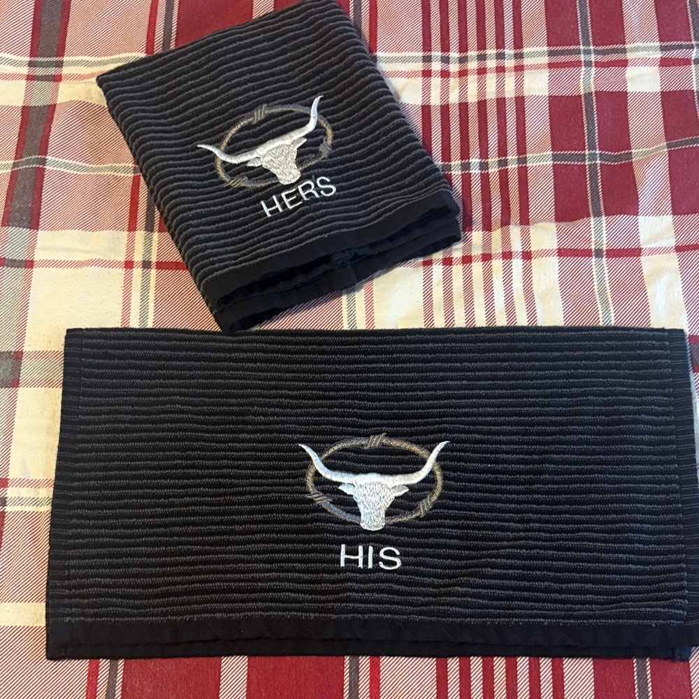 Target Black and White His and Hers Hand Towels
